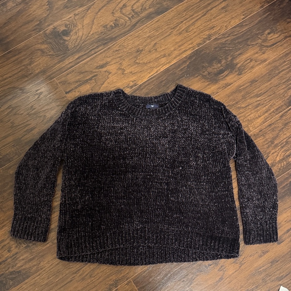 Gap knit sweater